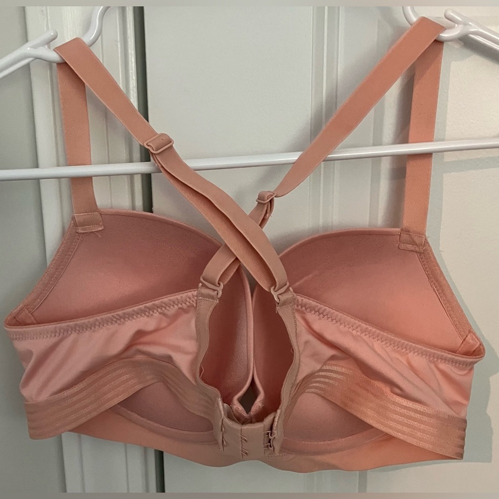 Maidenform 38B